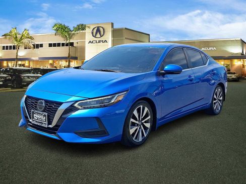 Used 2020 Nissan Sentra SV w/ SV Premium Package FWD image 3