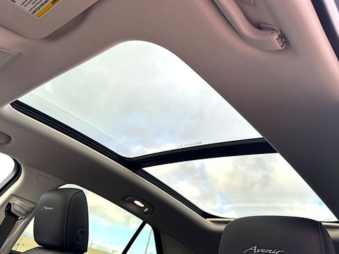 New 2026 Buick Envision Avenir AWD/4WD image 13