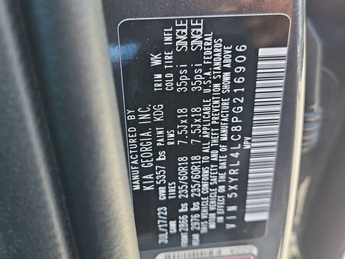 Used 2023 Kia Sorento S w/ Panoramic Sunroof Package FWD image 31