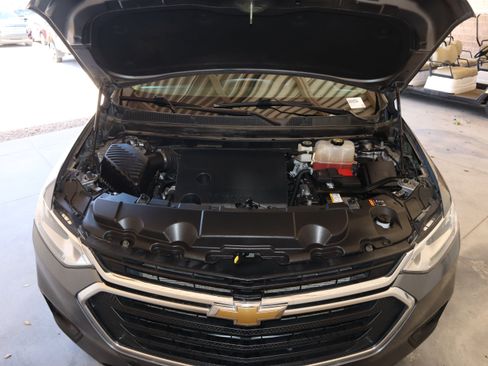 Used 2020 Chevrolet Traverse LS AWD/4WD image 20