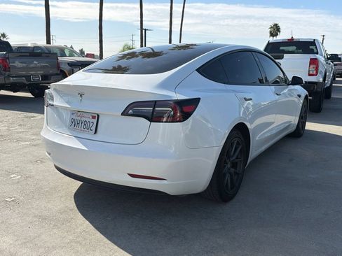 Used 2023 Tesla Model 3 Standard Range RWD image 5