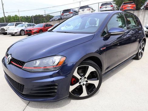 Used 2015 Volkswagen GTI SE w/ Lighting Package (SEL) FWD image 2