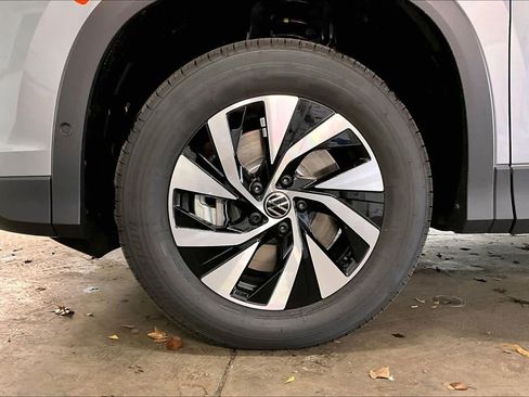 New 2026 Volkswagen Tiguan S image 14