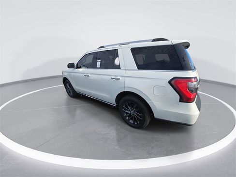 Used 2021 Ford Expedition Limited image 6