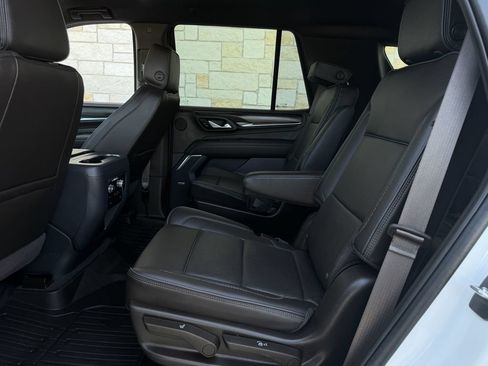 Used 2022 GMC Yukon Denali AWD/4WD image 26