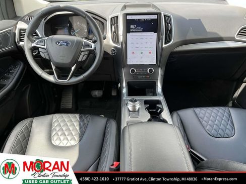 Used 2024 Ford Edge Titanium image 14