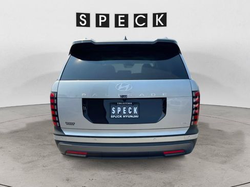 Certified 2026 Hyundai Palisade SEL AWD/4WD image 5