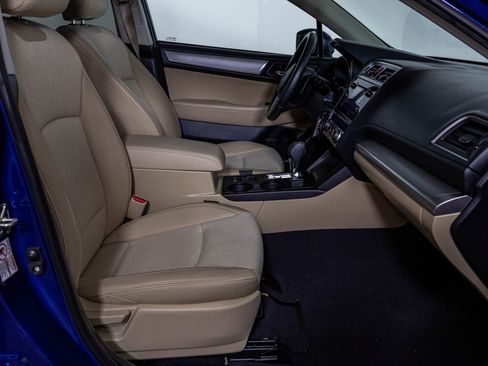 Used 2017 Subaru Outback 2.5i Premium image 48