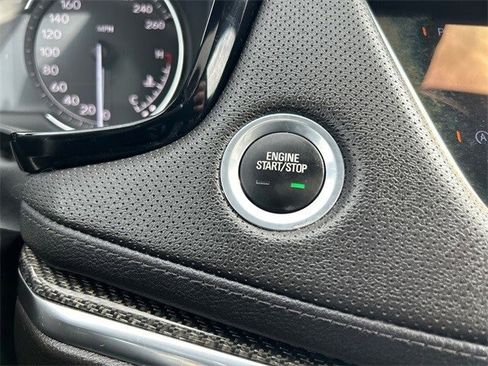 Used 2022 Cadillac XT5 Sportv image 25