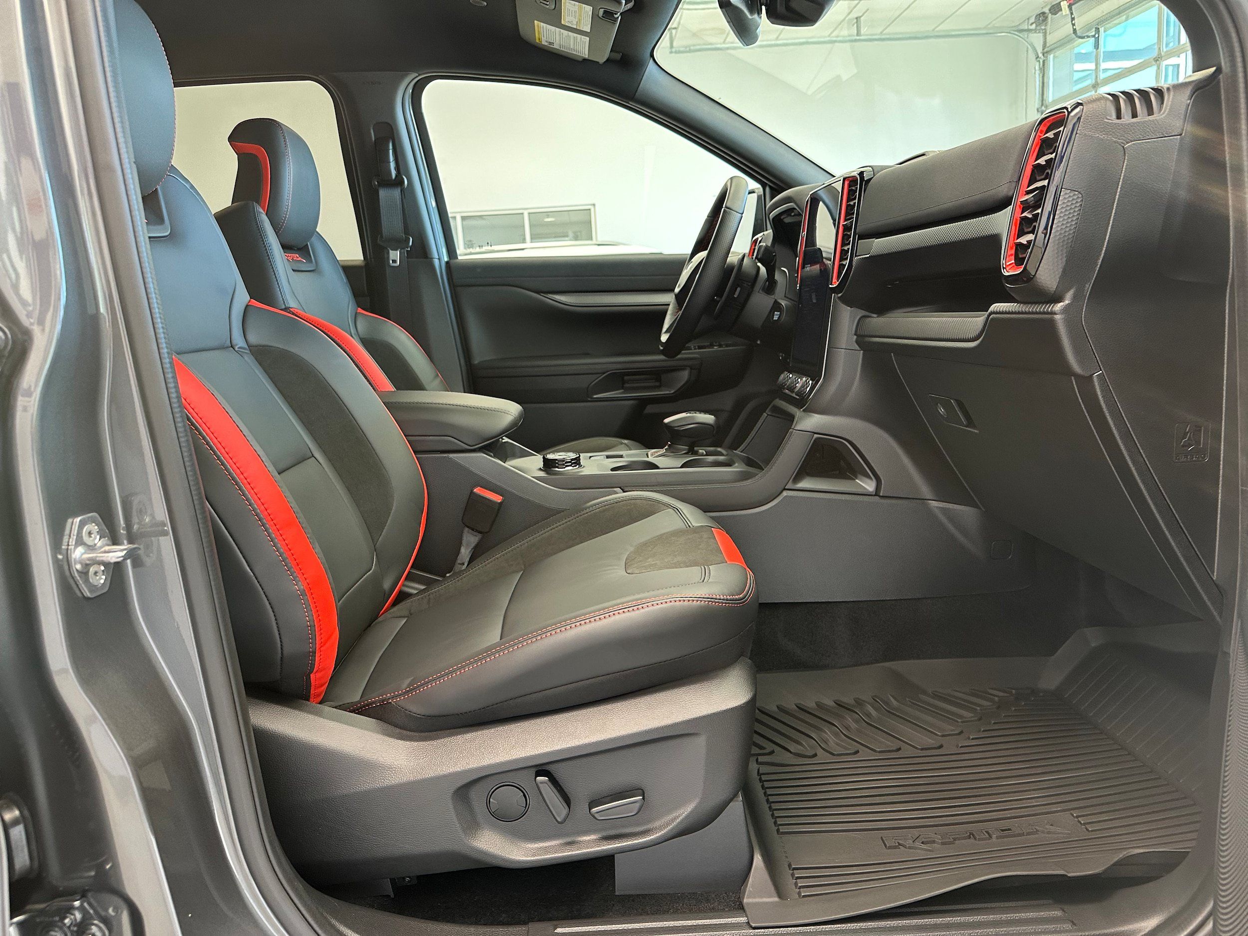 New 2026 Ford Ranger Raptor AWD/4WD image 17