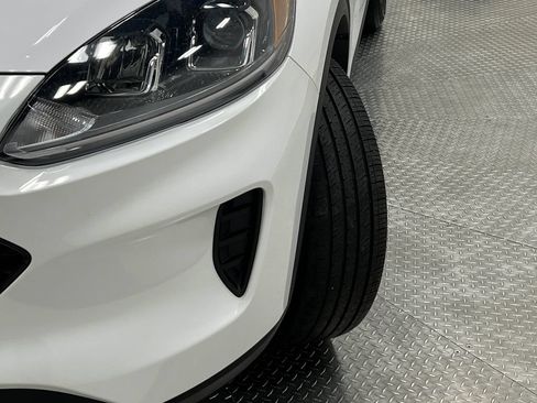 Used 2020 Ford Escape SE Sport AWD/4WD image 37