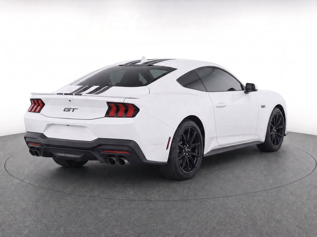 Used 2024 Ford Mustang GT Premium RWD image 30