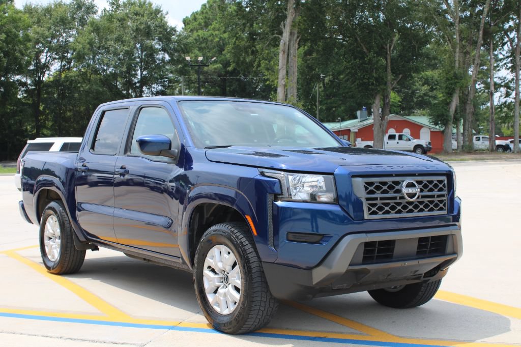 Used 2022 Nissan Frontier SV RWD image 1
