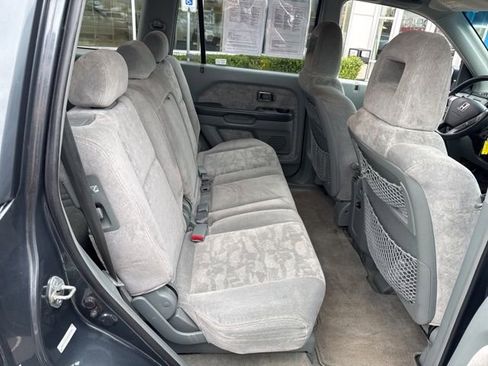 Used 2005 Honda Pilot EX image 11