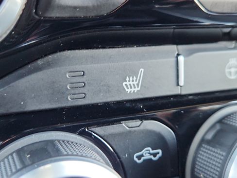 Used 2019 RAM 2500 Big Horn AWD/4WD image 25
