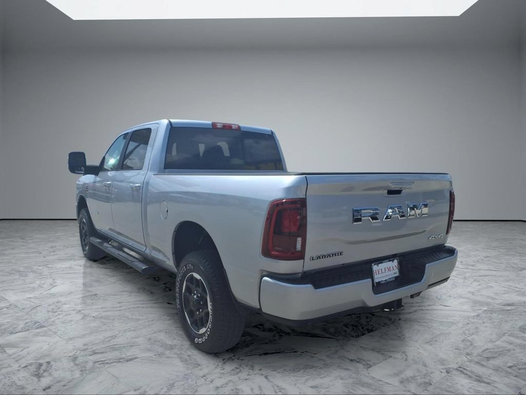 Used 2026 RAM 2500 Laramie AWD/4WD image 5