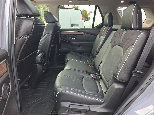 Used 2026 Honda Pilot Elite image 17