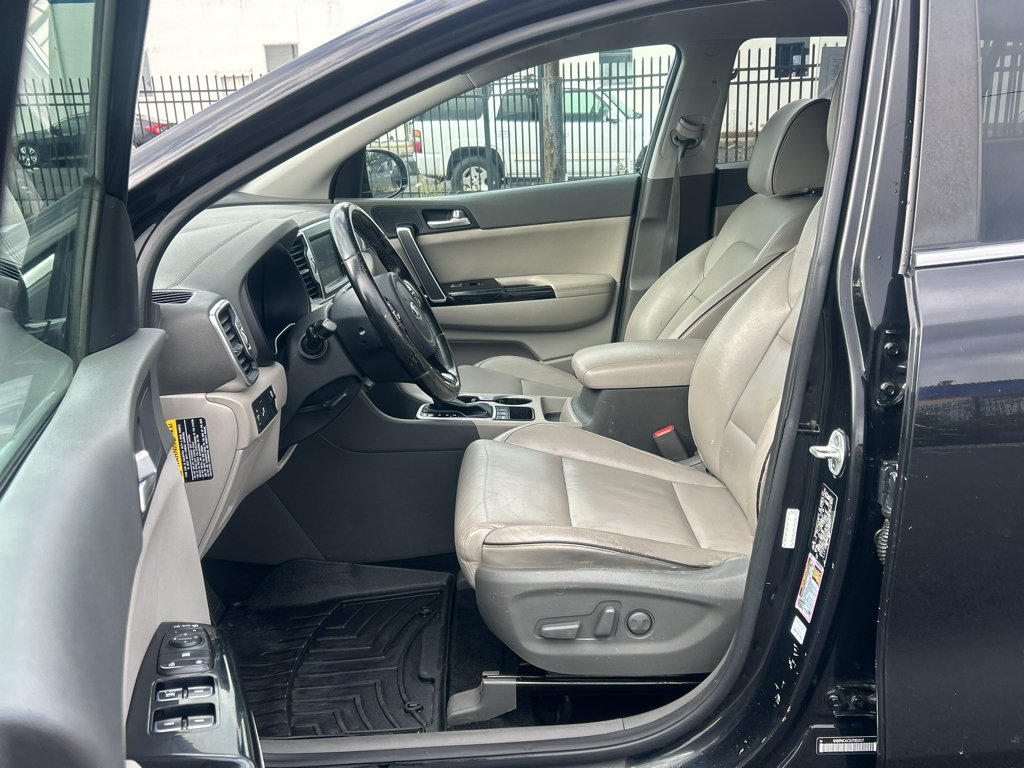 Used 2018 Kia Sportage EX AWD/4WD image 15