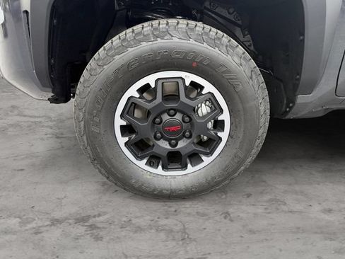 New 2026 Toyota Tacoma TRD Off-Road AWD/4WD image 9