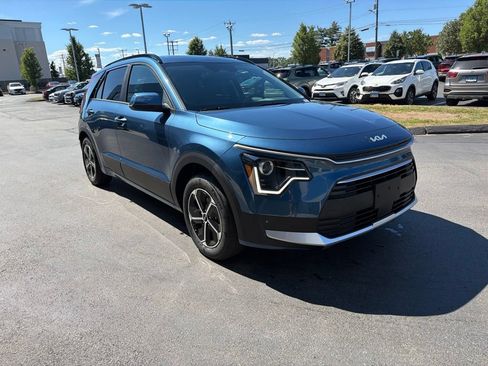 New 2026 Kia Niro EX FWD image 5