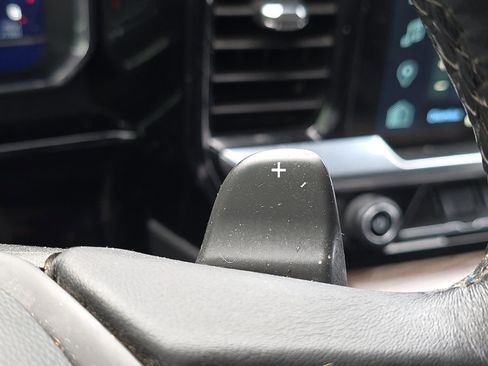 Used 2022 Chevrolet Silverado 1500 LT w/ Z71 Off-Road Package image 37