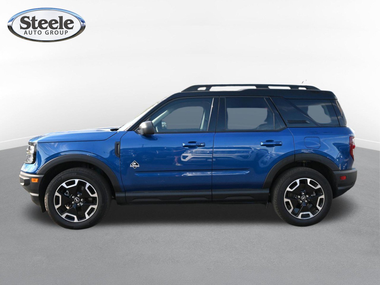 Used 2024 Ford Bronco Sport Outer Banks w/ Tech Package AWD/4WD image 4