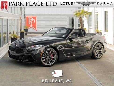 Used 2022 BMW Z4 M40i w/ Premium Package RWD image 1