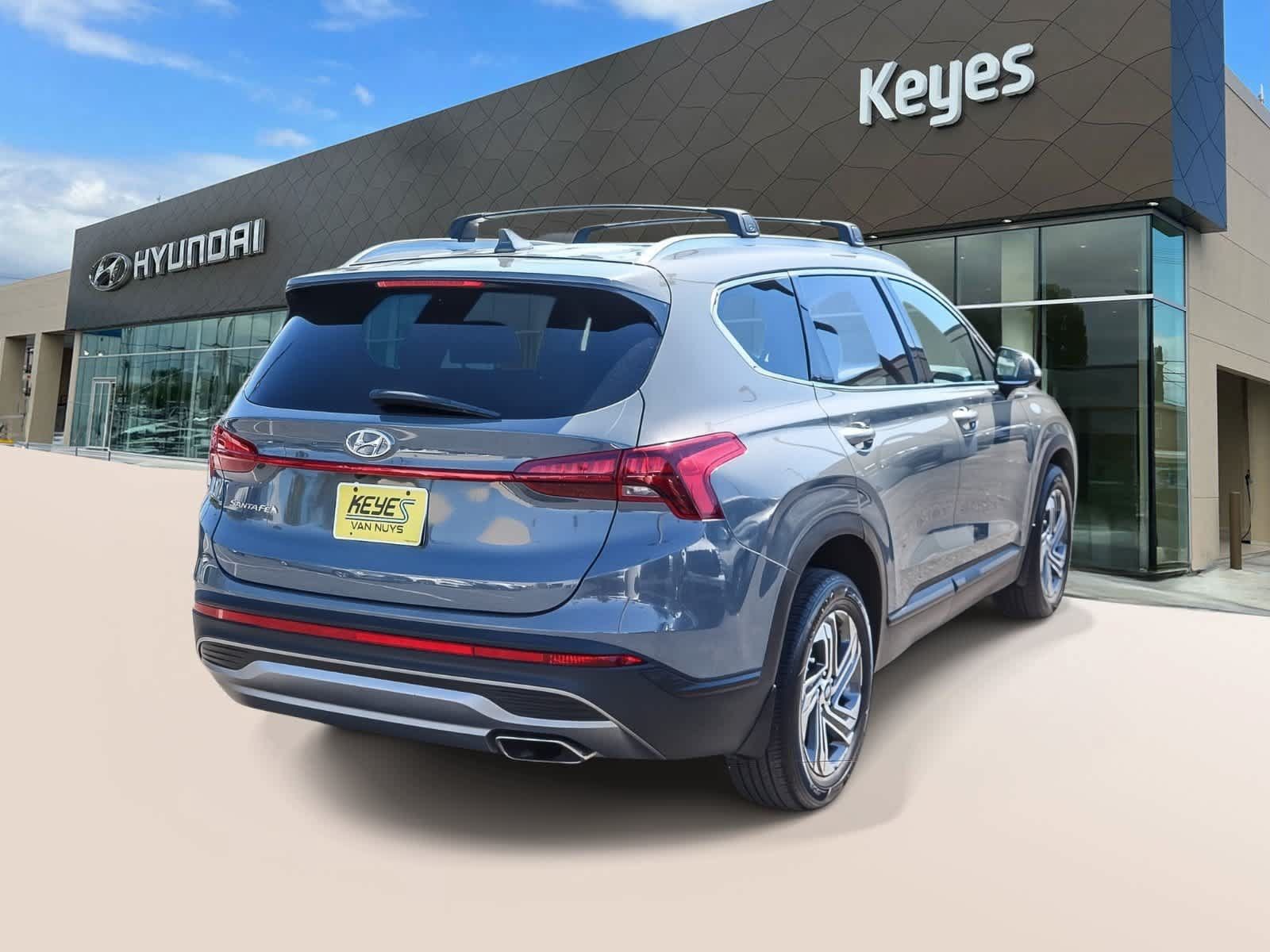 Certified 2023 Hyundai Santa Fe SEL FWD image 4