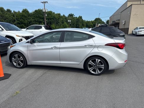 Used 2014 Hyundai Elantra Sport FWD image 9
