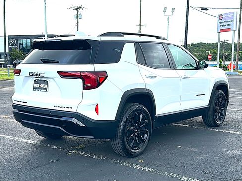New 2026 GMC Terrain Elevation w/ Black Edition AWD/4WD image 8