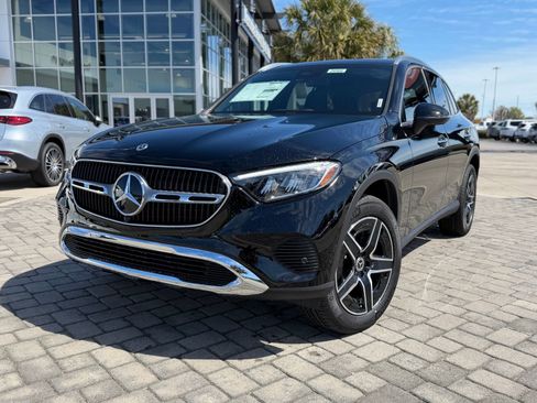 New 2026 Mercedes-Benz GLC 300 GLC 300 image 1