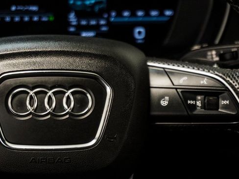 Used 2022 Audi SQ5 Prestige w/ Prestige Package AWD/4WD image 29