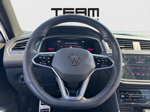 Used 2022 Volkswagen Tiguan SE R-Line FWD image 18