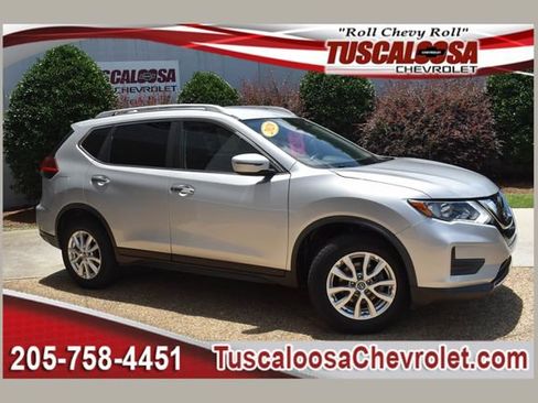Used 2020 Nissan Rogue SV AWD/4WD image 1