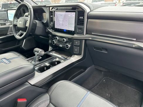 Used 2024 Ford F150 Platinum image 10