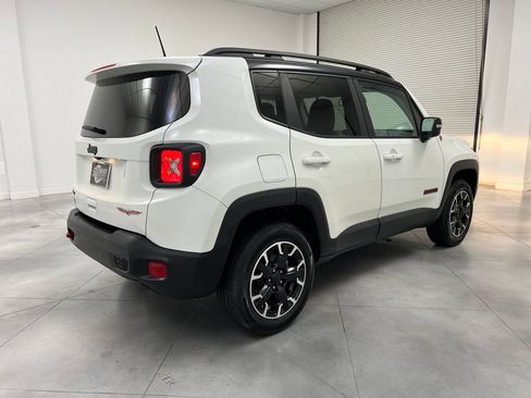 Used 2023 Jeep Renegade Trailhawk AWD/4WD image 9
