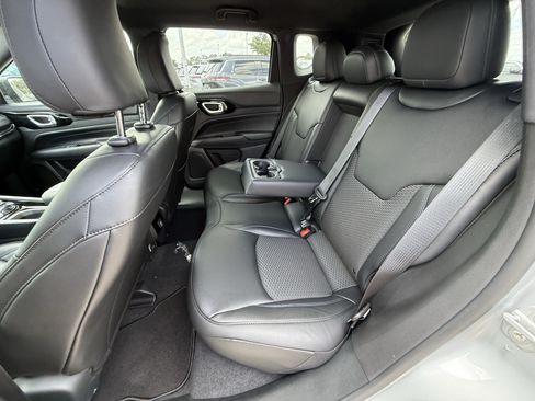New 2026 Jeep Compass Latitude AWD/4WD image 15