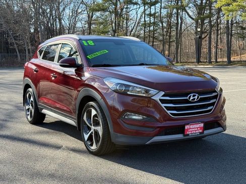 Used 2018 Hyundai Tucson Sport image 3