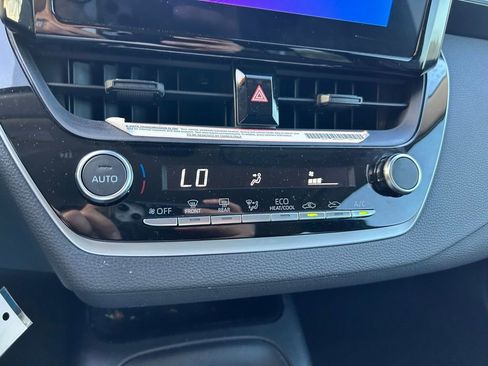 Certified 2024 Toyota Corolla LE image 25