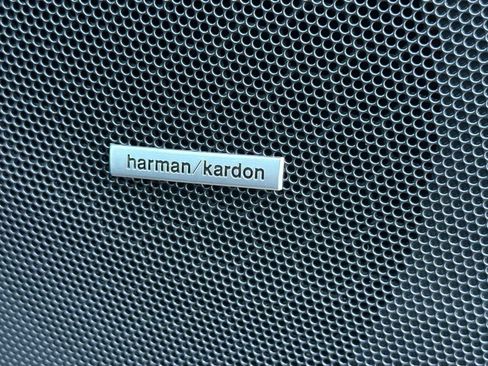 Used 2023 Subaru Forester Touring image 22