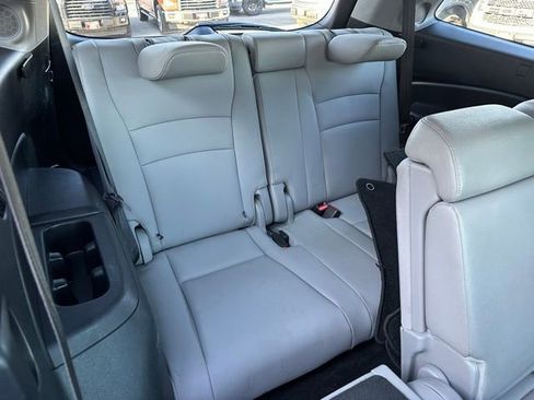 Used 2022 Honda Pilot Touring image 28
