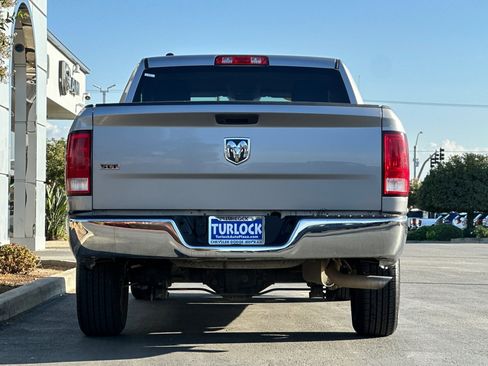 Used 2022 RAM 1500 Classic SLT image 5