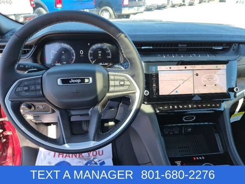 New 2026 Jeep Grand Cherokee Altitude AWD/4WD image 37