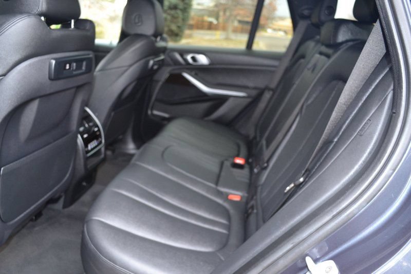 Used 2019 BMW X5 xDrive40i w/ Convenience Package AWD/4WD image 34
