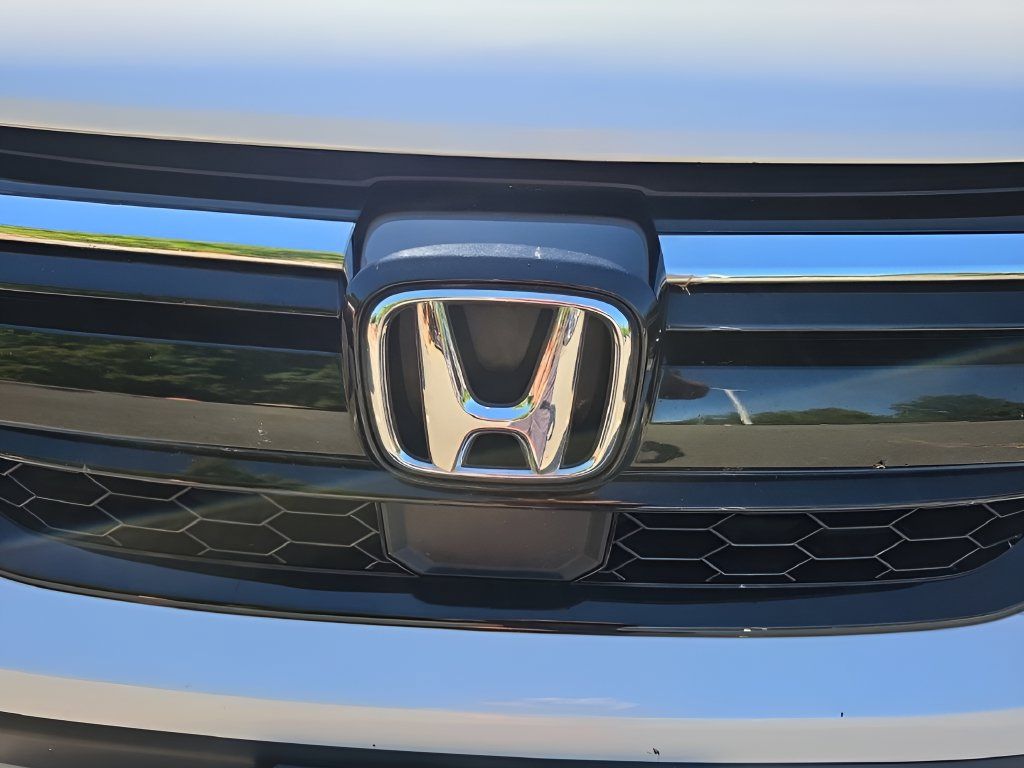 Used 2021 Honda CR-V EX-L image 6