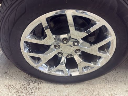 Used 2015 Chevrolet Silverado 1500 LTZ AWD/4WD image 31