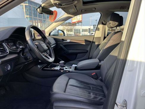 Used 2022 Audi Q5 2.0T Premium image 17