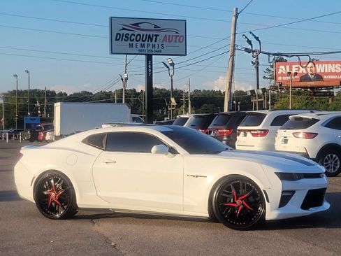 Used 2017 Chevrolet Camaro LT w/ RS Package RWD image 11