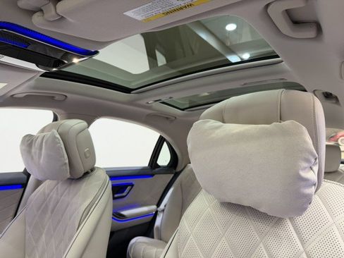 Certified 2025 Mercedes-Benz S 580 4MATIC Sedan image 16