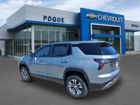 New 2026 Chevrolet Equinox LT FWD image 3
